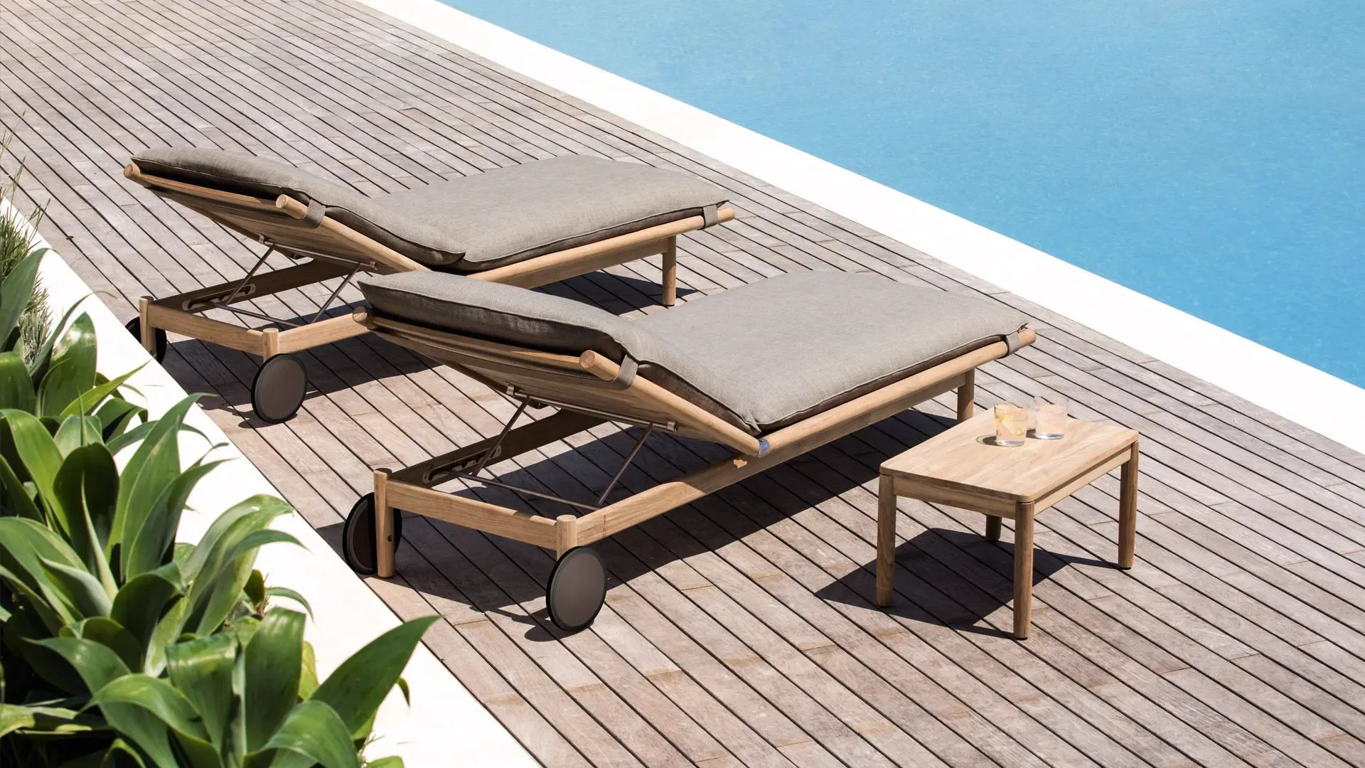 1WOOD Residence 2 by Object 1 — marketing pool deck with sun loungers